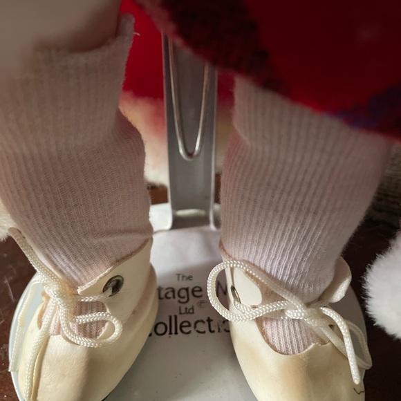 Vintage Porcelain dolls lot of four - Picture 6 of 12